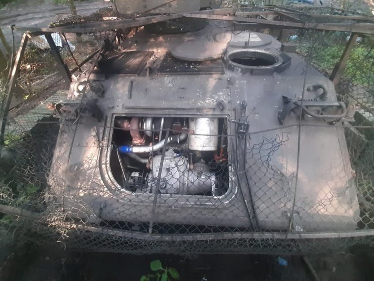 БТР після влучання