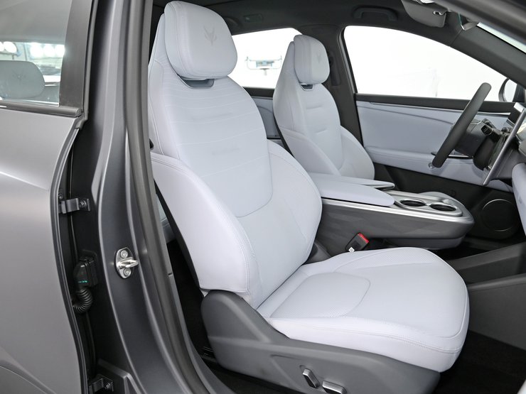 электромобиль Arcfox, Arcfox αT5, новый Arcfox αT5, BAIC Arcfox, китайский электромобиль