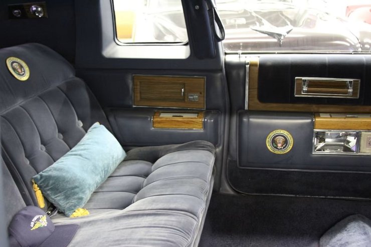 лимузин президента США, Cadillac Series 75, Cadillac Series 75 Fleetwood, лимузин Cadillac, Авто Рейгана