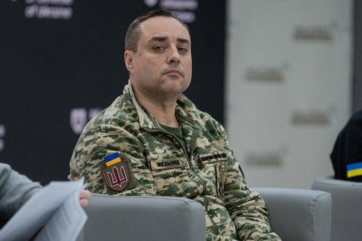 Сергей Мельник. МОУ, военный