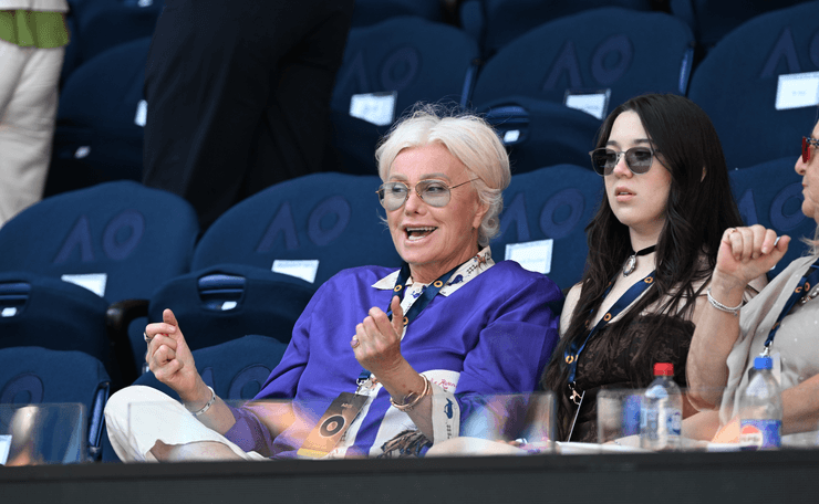 Деборра-Лі Фернесс з донькою Авою