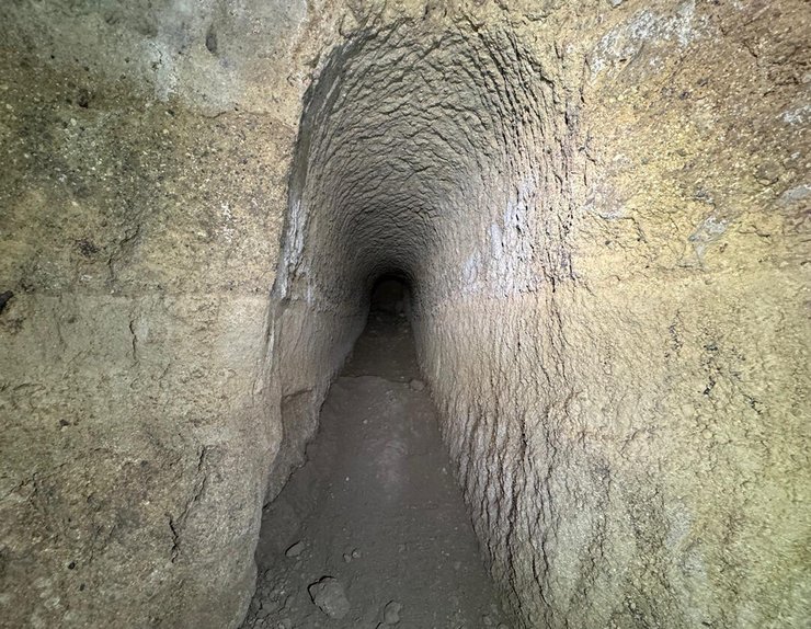 вчені дослідили підземелля етрусків