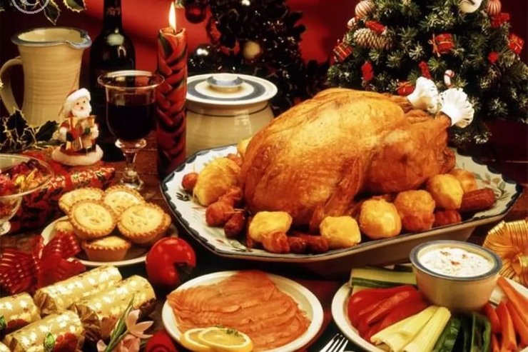 різдвяний стіл, святковий стіл, страви на різдво, що приготувати 7 січня, що приготувати на різдво, православне різдво
