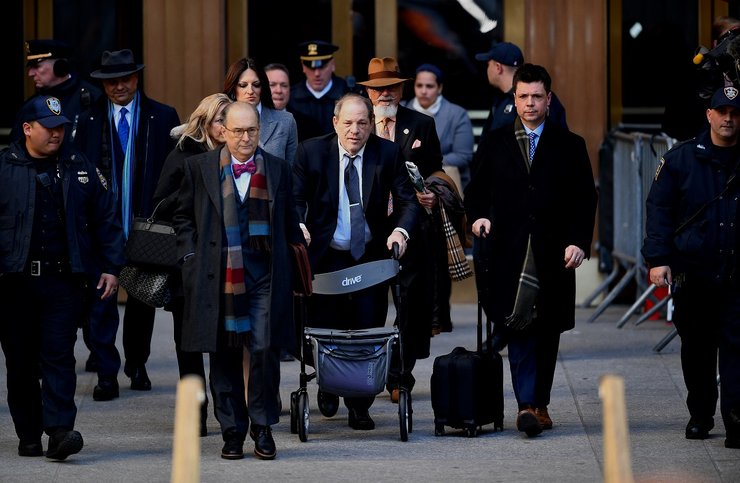 Харви Вайнштейн, люди, улица