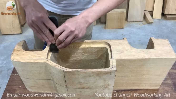 Пикап GMC Sierra Denali из дерева