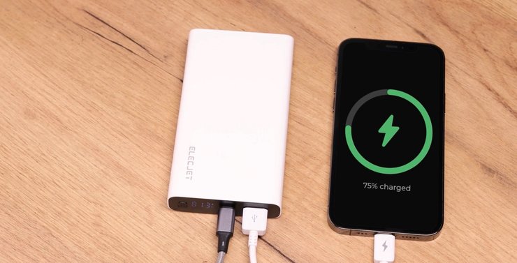 павербанк, аккумулятор, зарядка, смартфон