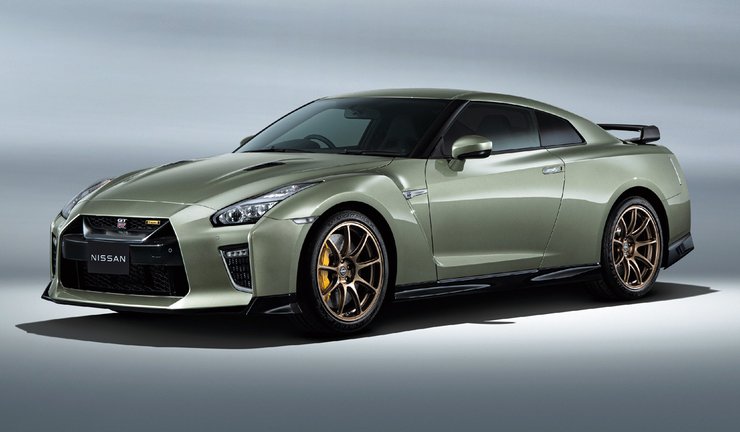 спорткар, Nissan GT-R, внешность, экстерьер, вид спереди и сбоку