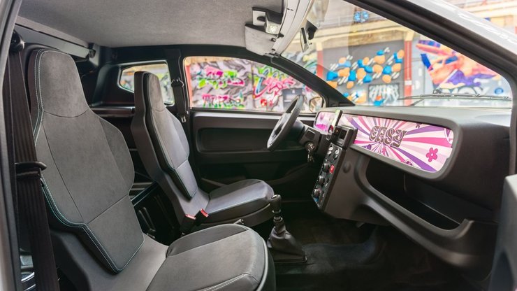 салон Aixam Easy