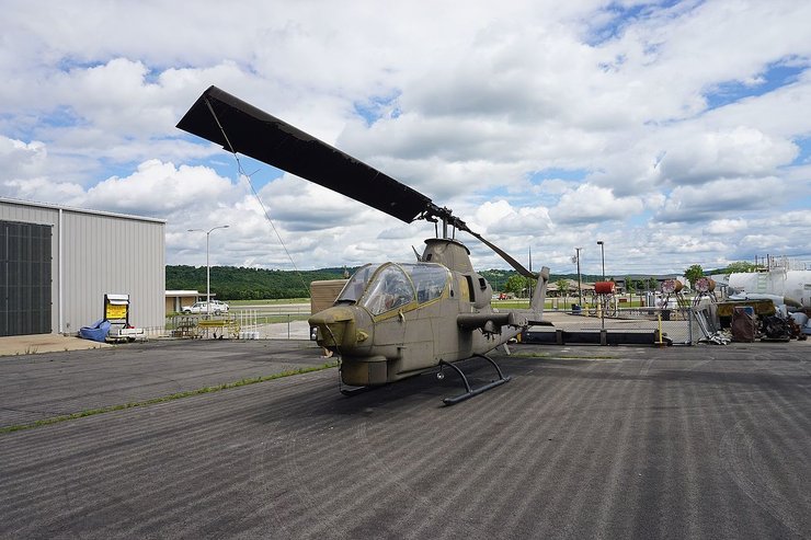 Вертоліт HueyCobra, AH-1 HueyCobra, американський гелікоптер, війна у В'єтнамі