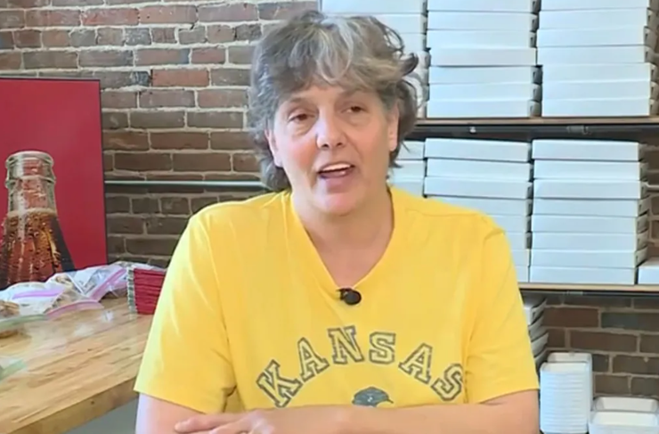 Бриллиант в тесте для печенья потеряла пекарь из США, находки, ювелирные украшения, курьезы, потерянные вещи, интересные истории, фото