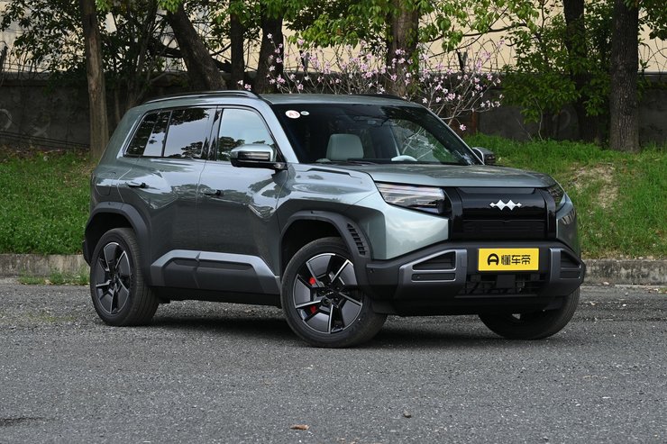 BYD Leopard 3 BYD Leopard 3