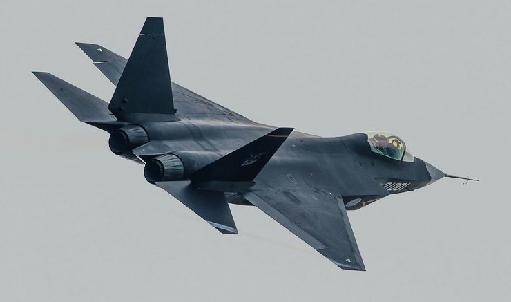 самолет FC-31