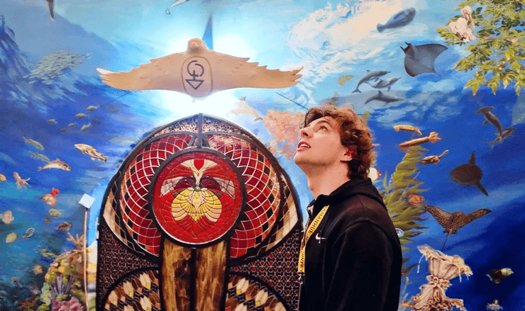 Мандрівник відвідав "таємне товариство", Федерація Даманхур, таємне товариство, духовне поселення, подорожі в часі