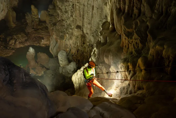 Самая большая в мире пещера находится во Вьетнаме