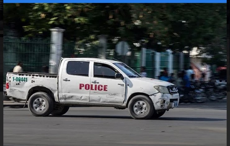 гаити, полицейская машина,, фото