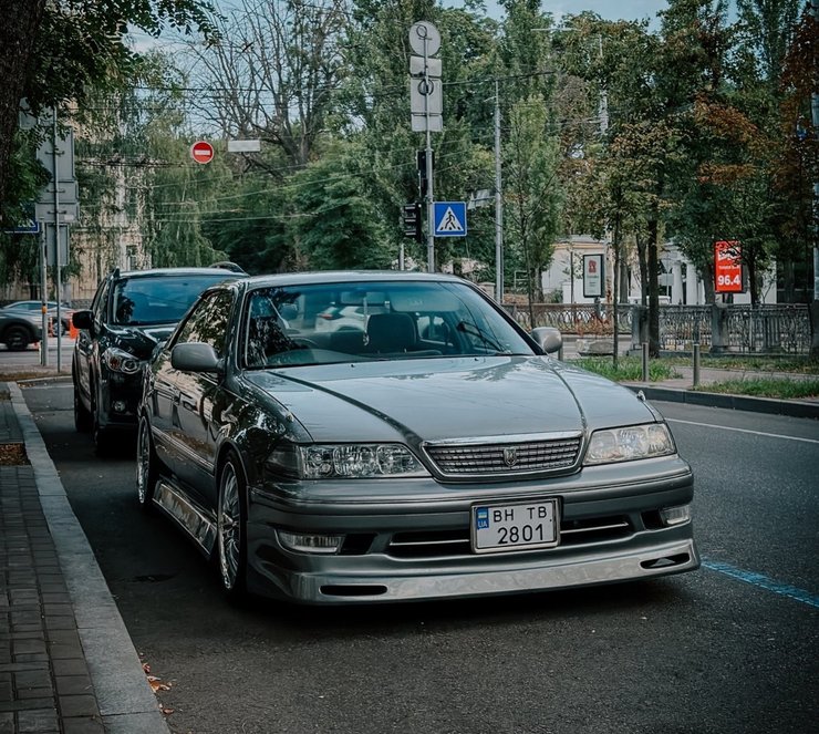 Toyota Mark II Grande