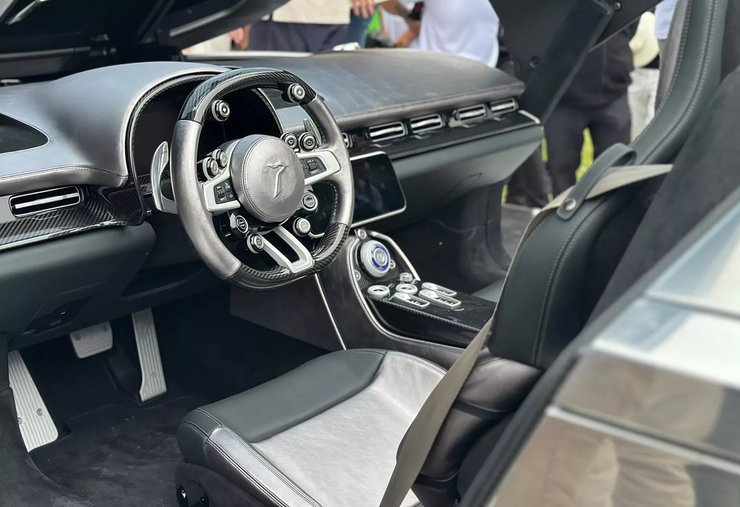 Салон Peralta S, Суперкар Peralta S, Peralta S, Maserati Boomerang