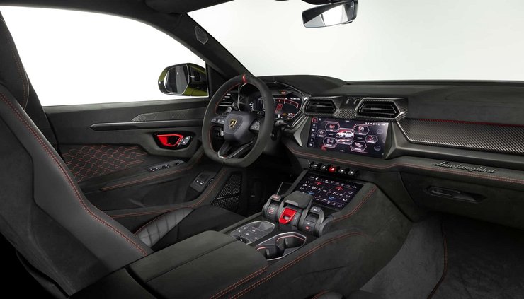 Салон Lamborghini Urus