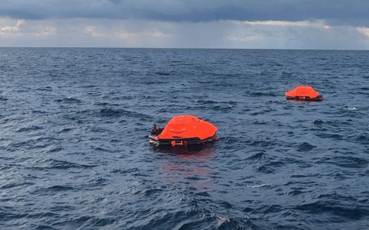 Два рятувальні плоти, знайдені екіпажем судна MURAT ILHAN