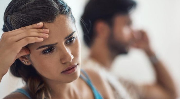 Стосунки, хлопець і дівчина, розставання, кохання, хлопець і дівчина живуть разом, сварка, розлучилися через гроші,