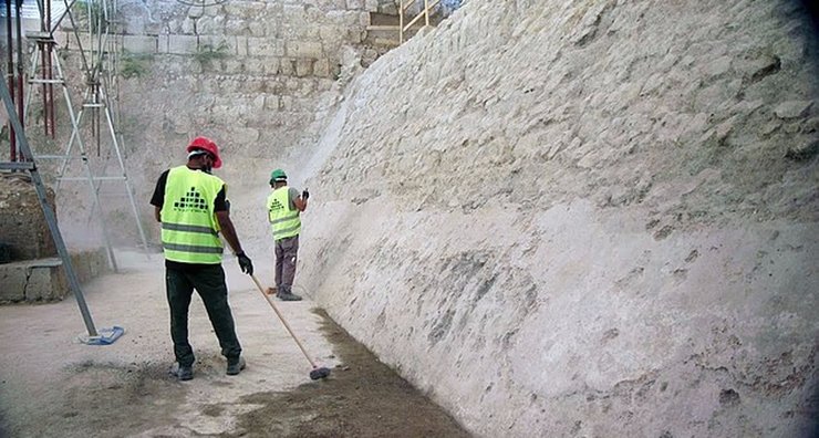 раскопки плотина