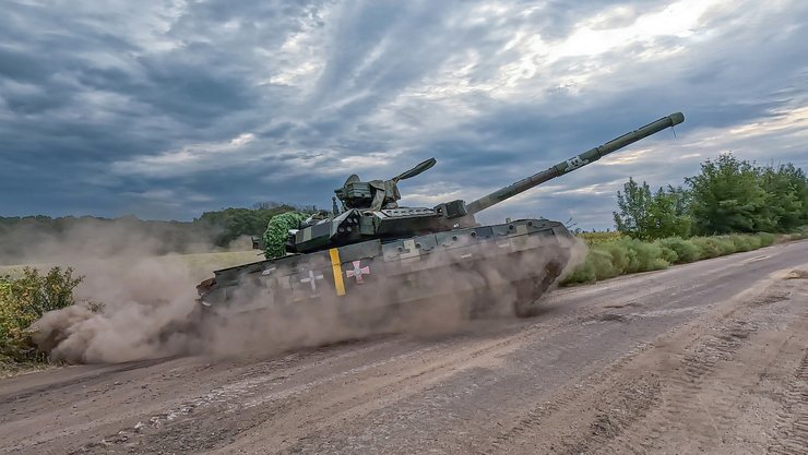 украинский танк "Оплот" фото украинского танка Оплот