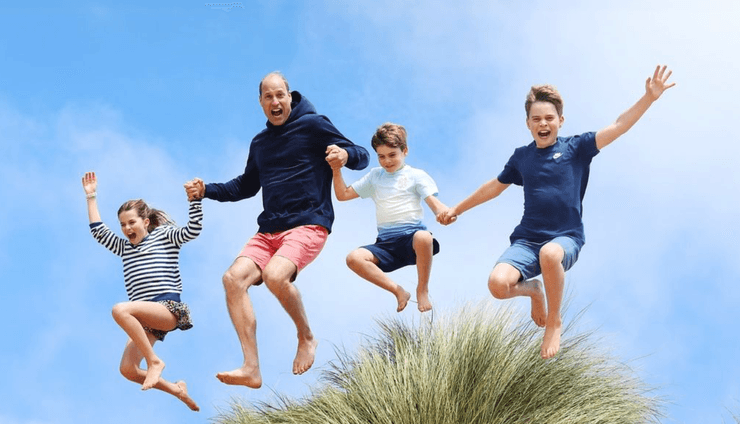 Принц Уильям с детьми