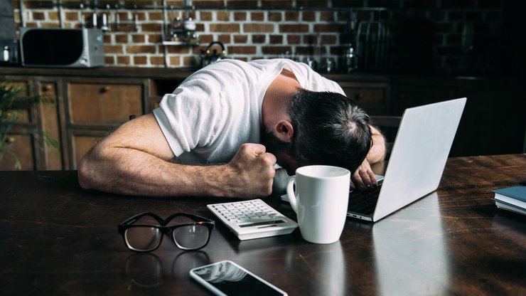 Велике навантаження може стати причиною вигорання, кажуть фахівці