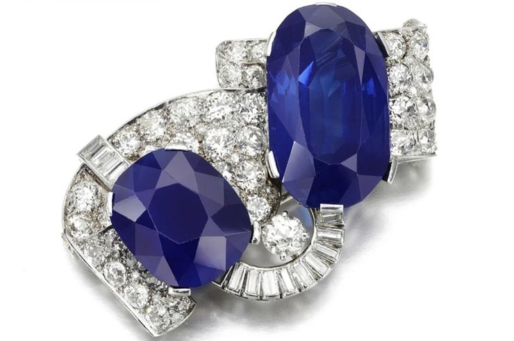 брошь с сапфирами