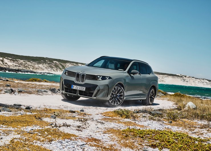 BMW iX5