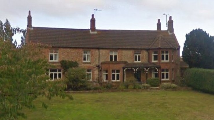 Marsh Farm принц Эндрю