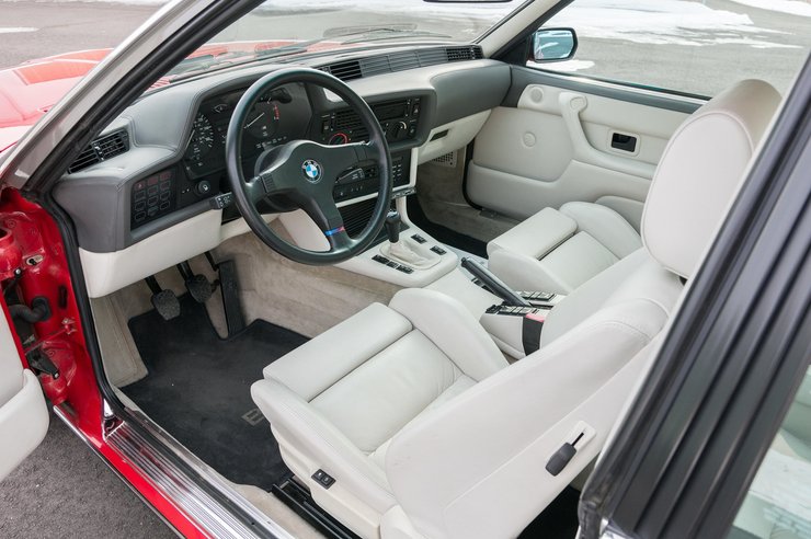 салон BMW M6