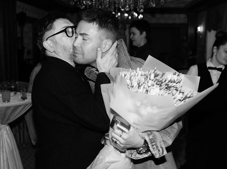 суханов з чоловіком