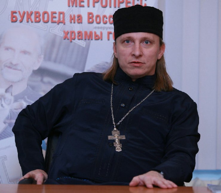 Иван Охлобыстин, актер, война в украине, доброволец