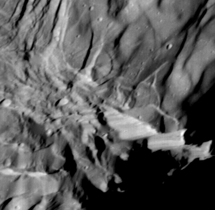 Уступ Верона Миранда