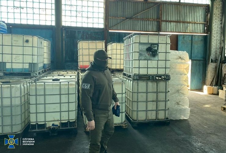 СБУ выявила подпольное производство некачественных антисептиков