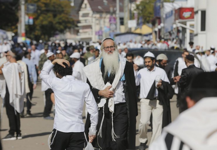 хасиди в Умані святкують Рош-ха-Шана