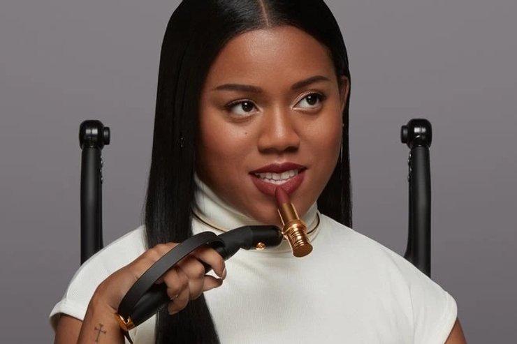 L’Oreal, идеальные брови, девайс для помады, девайсы для макияжа