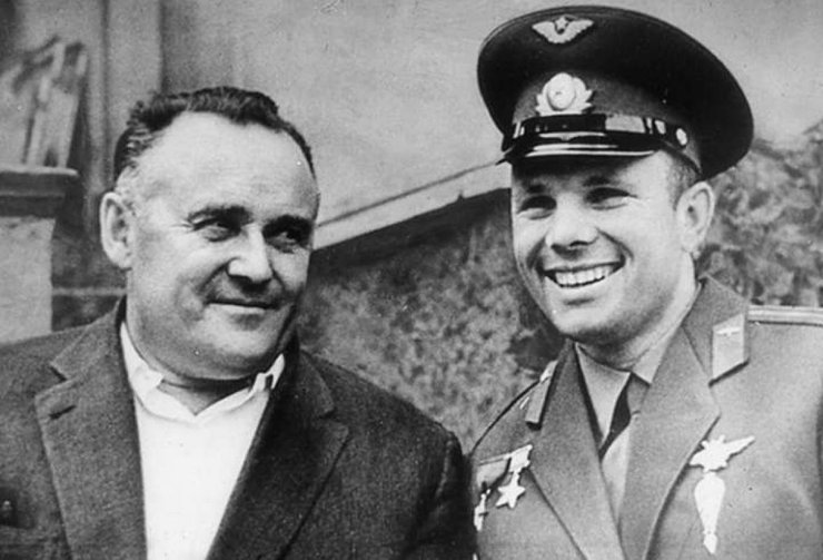 Сергей Королев и Юрий Гагарин