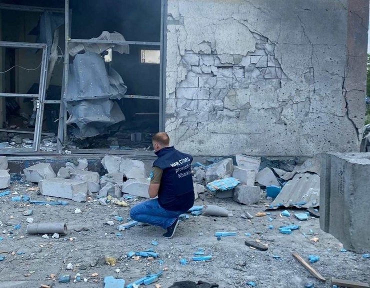 харків попадання снаряда, індустріальний район харків, індустріальний район обстріл, харків обстріл