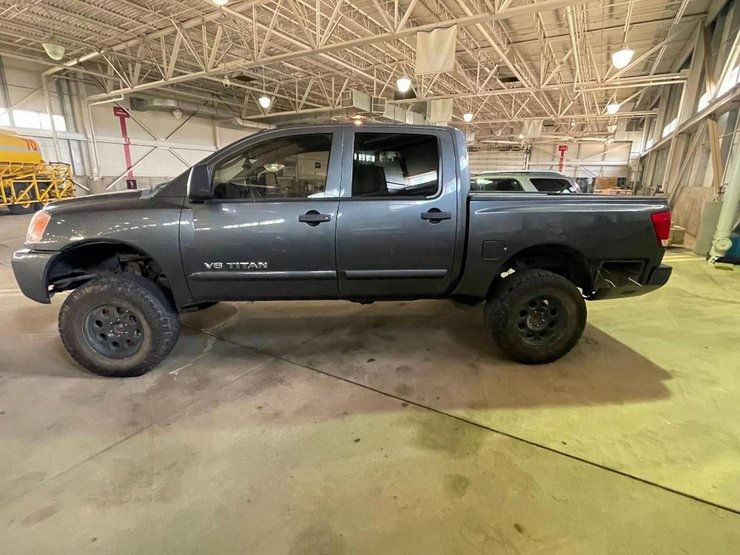 заброшенные автомобили, аукцион, б/у авто, подержанные автомобили