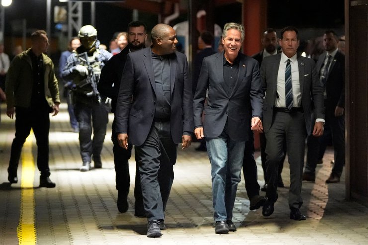 Дэвид Лэмми, Энтони Блинкен, визит блинкена в Киев