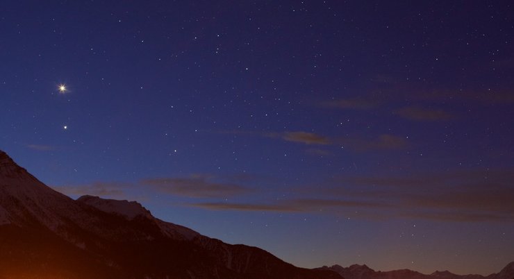 Юпітер Венера