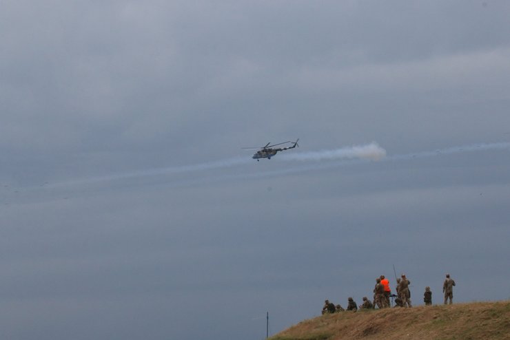 вертолеты в войсках