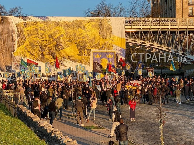 Майдан, сс галичина, плакат, баннер, дивизия сс галичина, марш, киев, националисты, нацизм