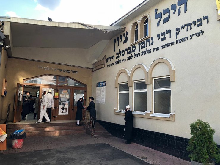 Тисячі хасидів заздалегідь приїхали в Умань на Рош ха-Шана