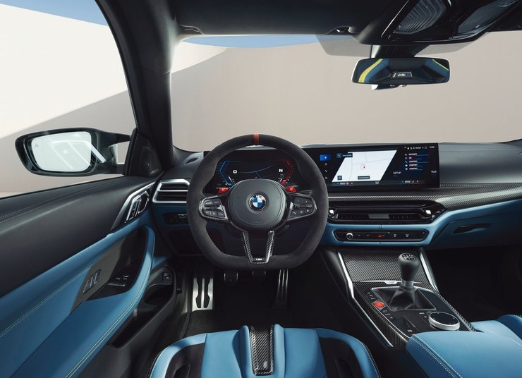 Салон BMW M4, BMW M4, BMW M4 2024, новый BMW M4, спорткар BMW, спорткар BMW