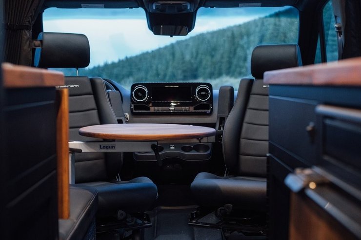 Earth Ship Vans ESV-1, Mercedes Sprinter, будинок на колесах, автобудинок Mercedes, Тюнінг Mercedes Sprinter