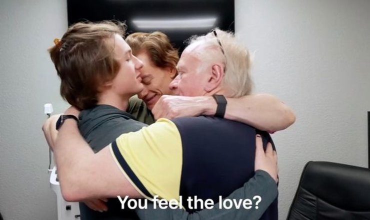 Сім'я, переливання крові, Брайан Джонсон, омолодження,