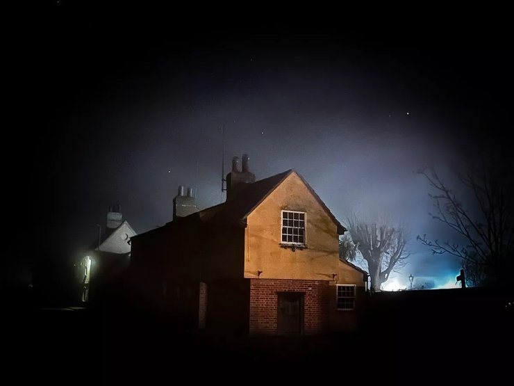 Дом с привидениями